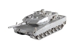 Model plastikowy Leopard 2A6EX MBT 1/72